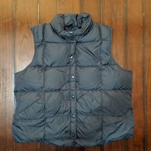 Women's down vest, size XL